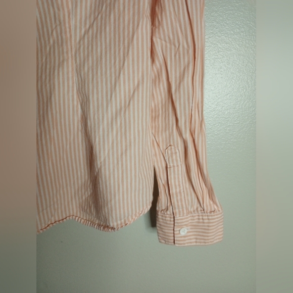 Forever 21 striped button up size large - Picture 7 of 8